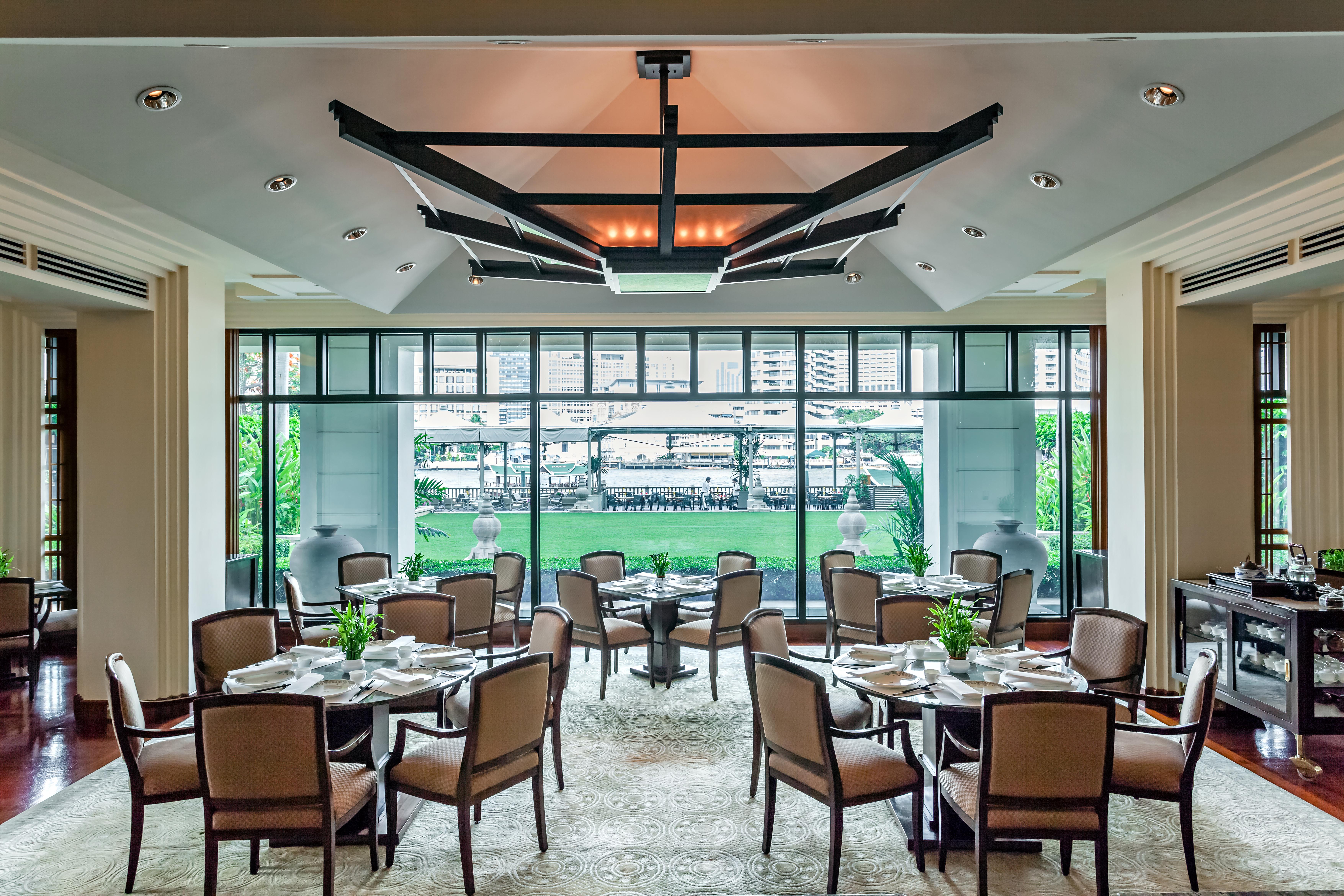 Отель The Peninsula Бангкок Экстерьер фото The Club Lounge at the Hong Kong InterContinental